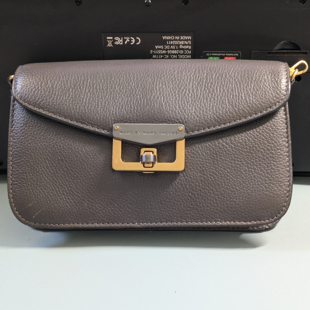 Marc Jacobs Gray Leather Crossbody Bag